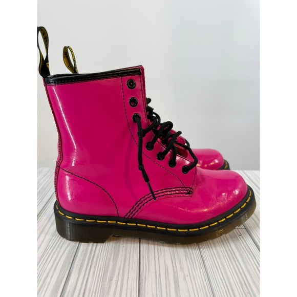 Dr Martens 1460W Hot Pink Patent Leather Lace Up Combat Boots Women's Size 6 - Picture 10 of 14